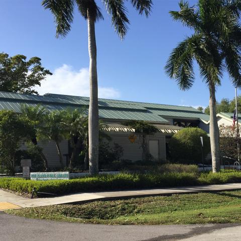Exterior shot of the Pine Island Public Library