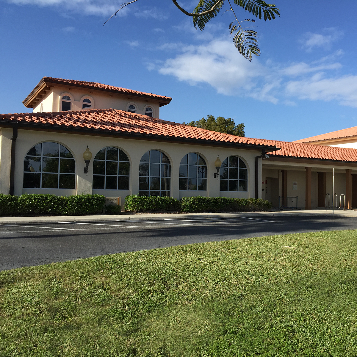 Exterior shot of the Cape Coral-Lee County Public Library building