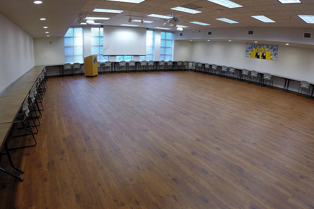 Room image of the East County Meeting Room with an open setup